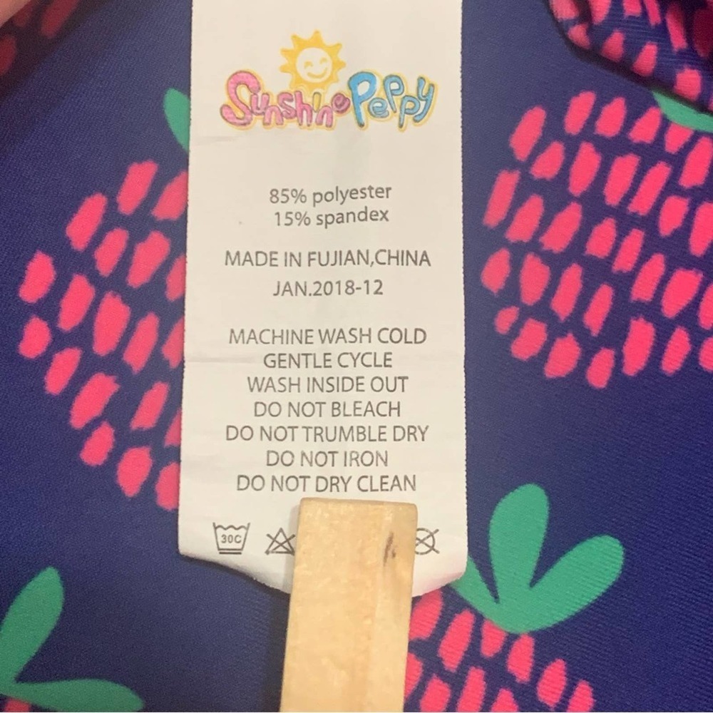 Swim Shirt Size 12 Kids Rashguard Poppy’s Strawberry Sunshine - Picture 3 of 6